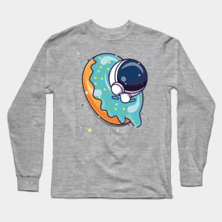 Go the space in a cake Long Sleeve T-Shirt